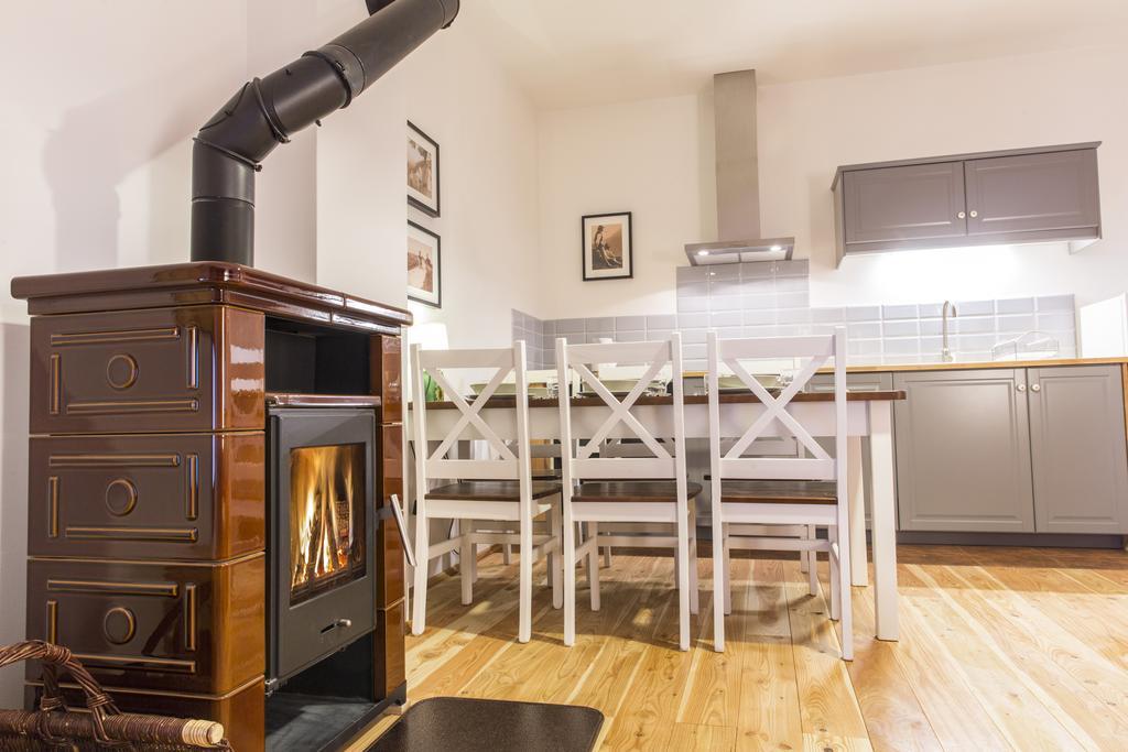 Udanypobyt Apartamenty Sloneczne กอสเชียลิสกอ ภายนอก รูปภาพ